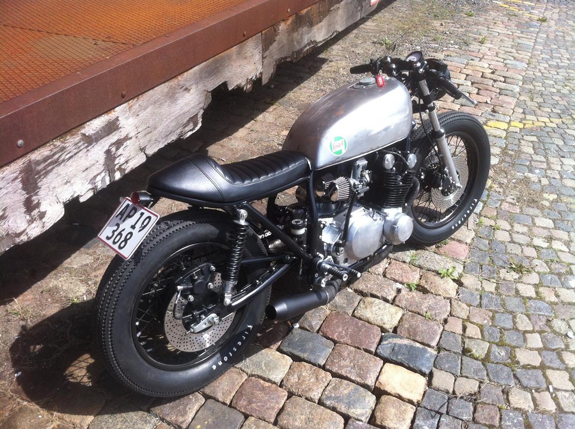 Suzuki GS750/850 Café Racer billede 3
