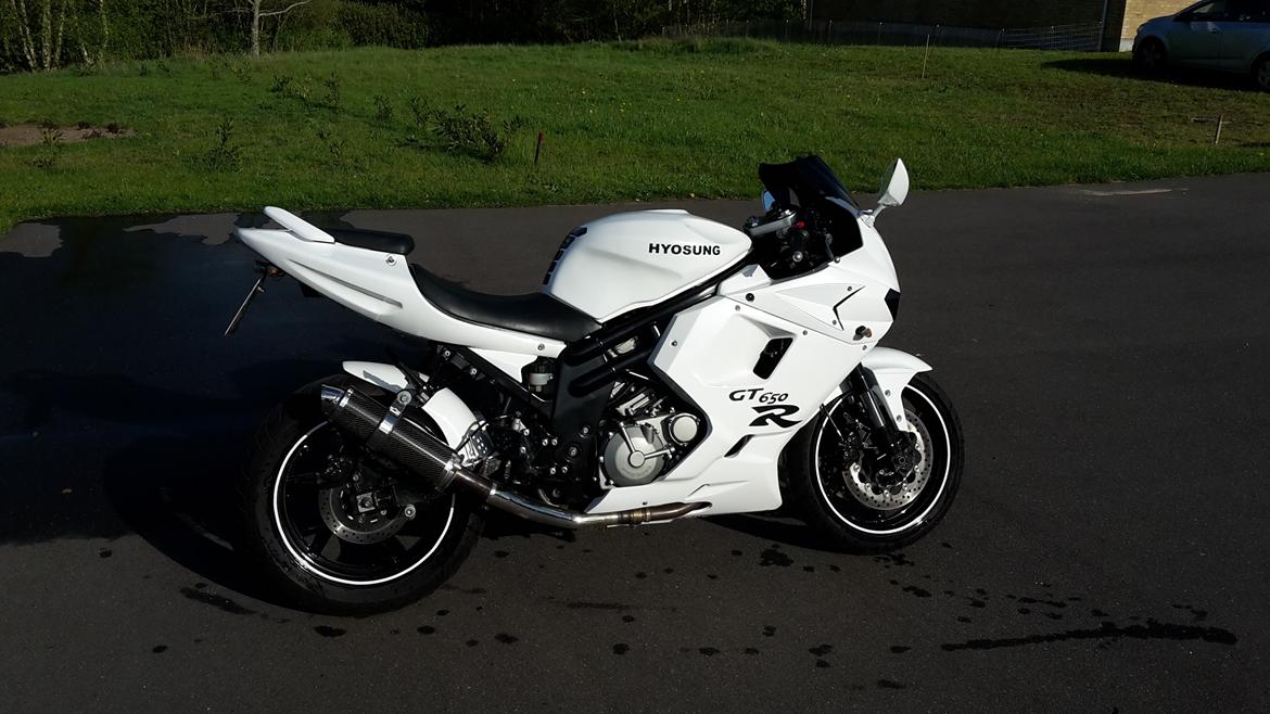 Hyosung GT 650 R billede 4