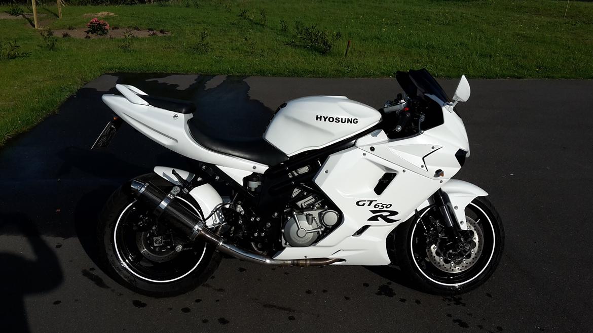 Hyosung GT 650 R billede 2