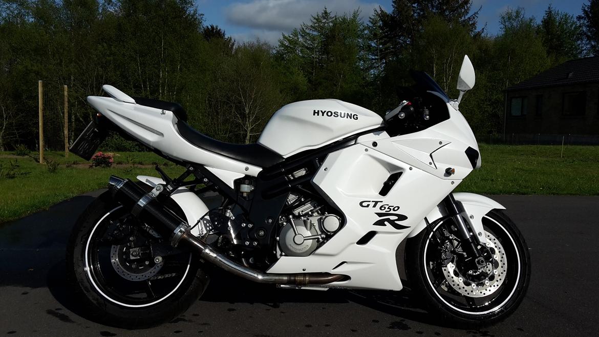 Hyosung GT 650 R billede 1