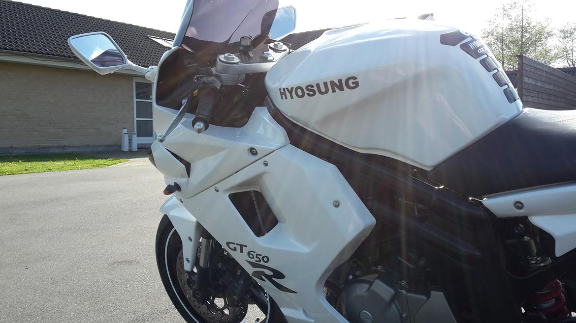 Hyosung GT 650 R billede 14