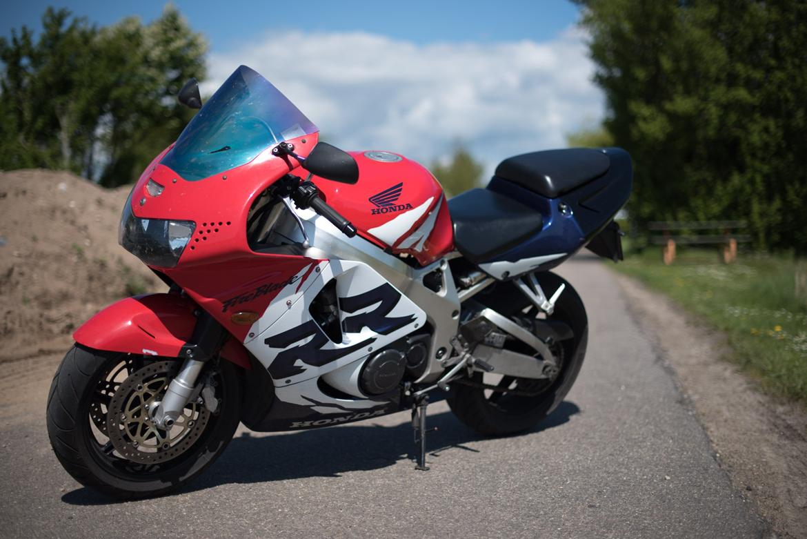 Honda CBR 900 RR billede 7
