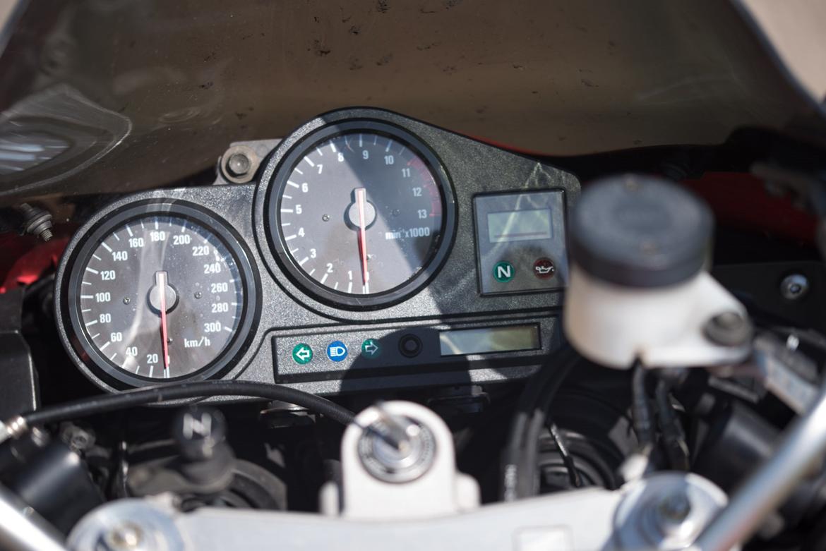 Honda CBR 900 RR billede 10
