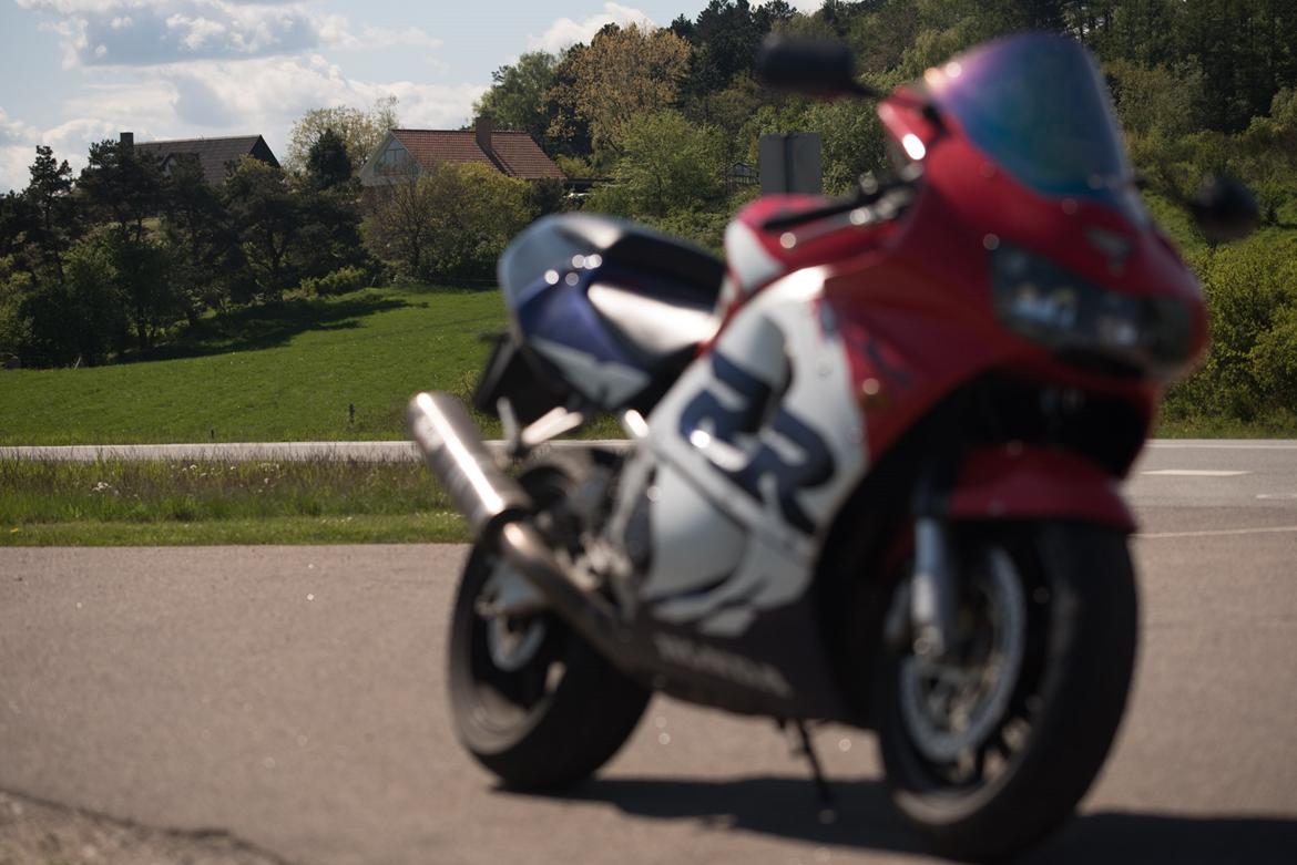 Honda CBR 900 RR billede 15