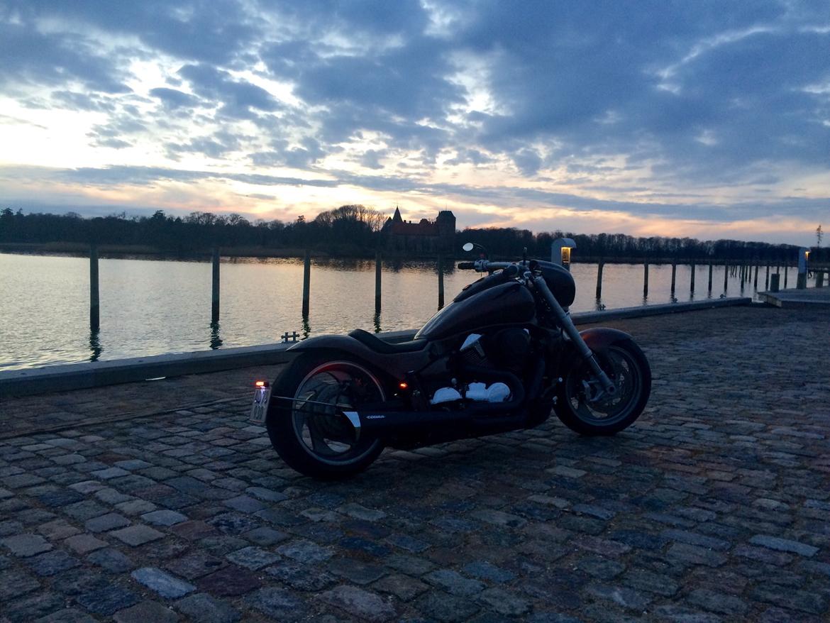 Suzuki Vzr 1800 solgt billede 5