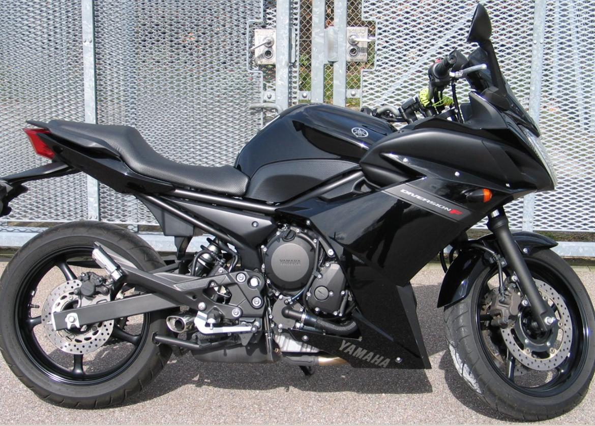 Yamaha FZ6R XJ6 Diversion F   billede 4