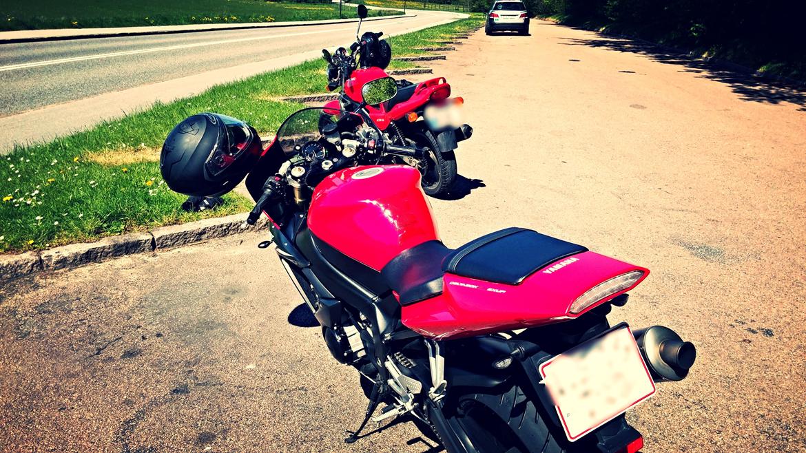 Yamaha YZF R1 billede 4