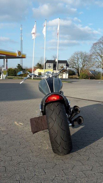 Suzuki Intruder billede 3