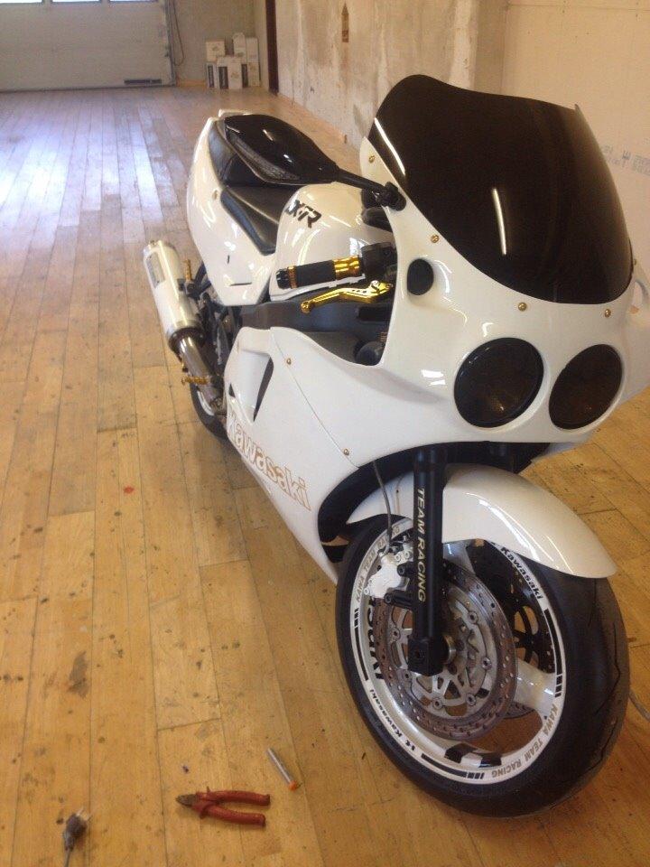 Kawasaki ZXR750 H1 / H2 - sådan ser den ud i dag billede 2