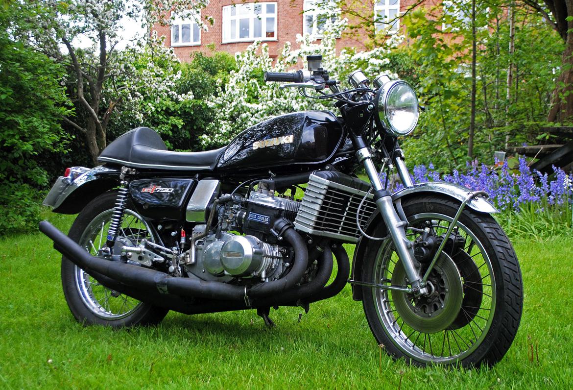 Suzuki GT750 billede 2