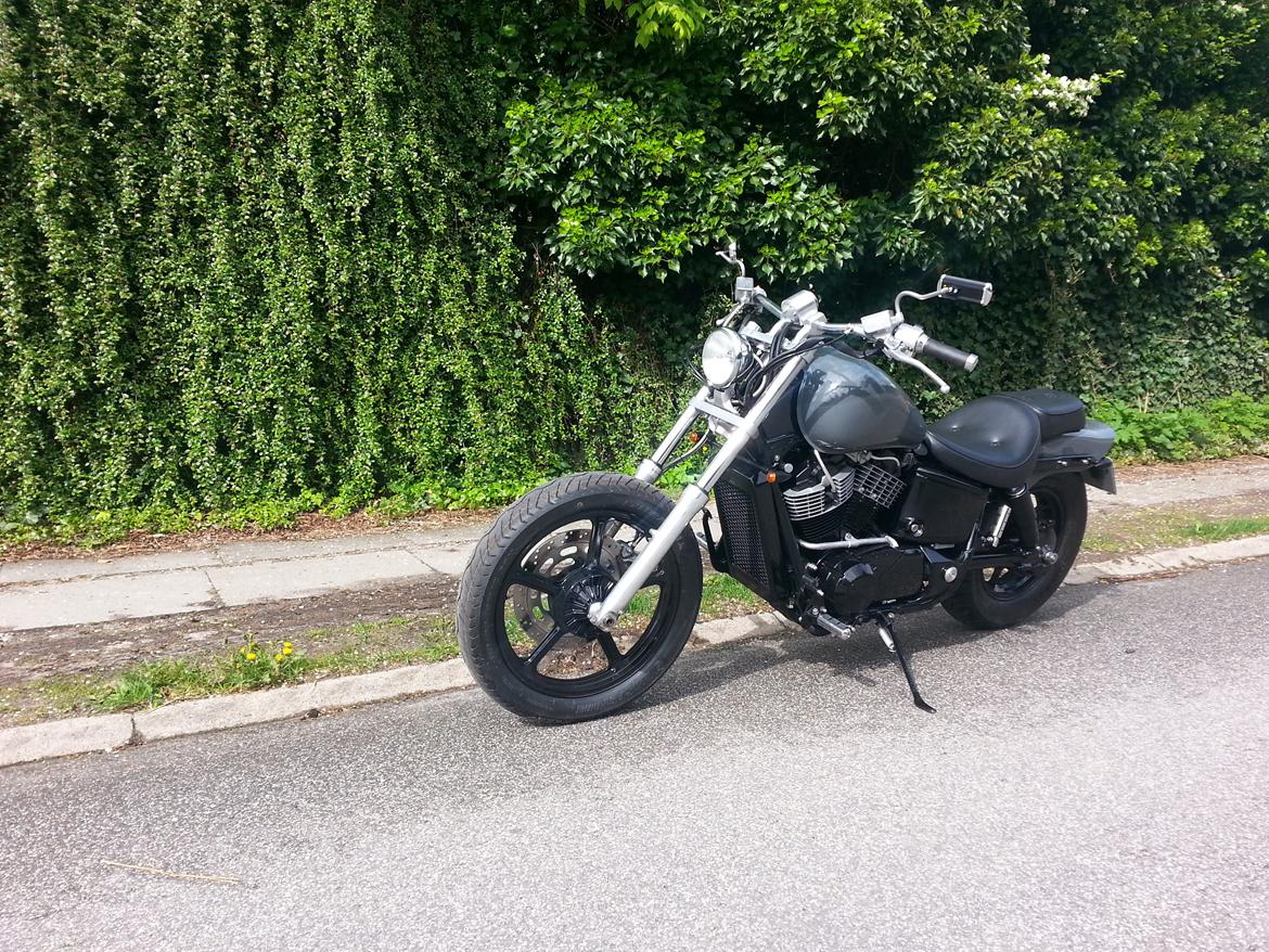 Honda VT 1100 billede 1