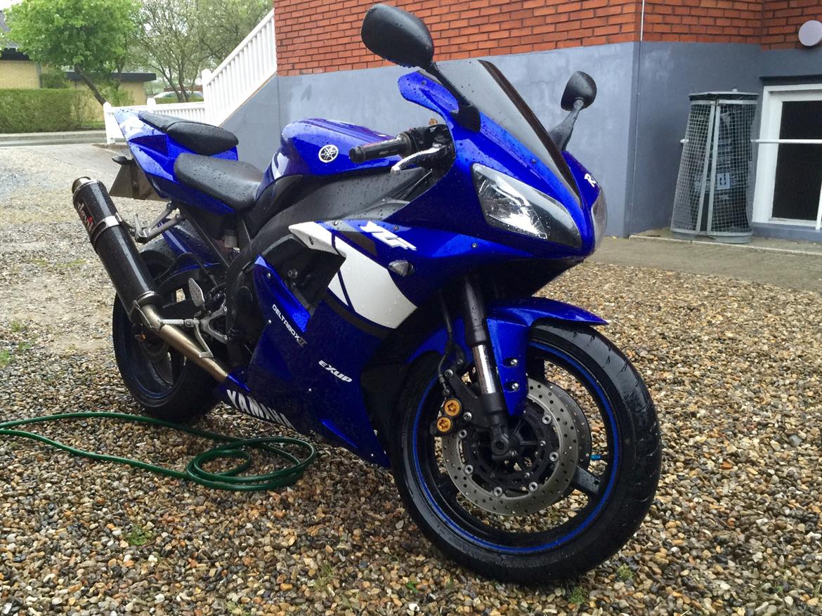 Yamaha YZF-R1 billede 8