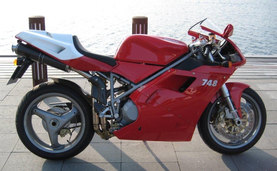 Ducati 748 (solgt) billede 1