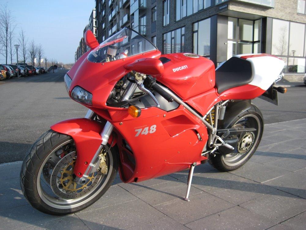 Ducati 748 (solgt) billede 4
