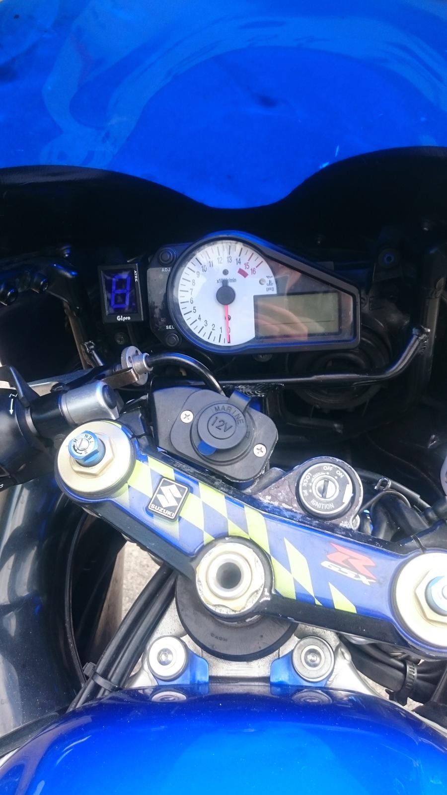 Suzuki gsxr 600 ( movistar edition)  billede 3