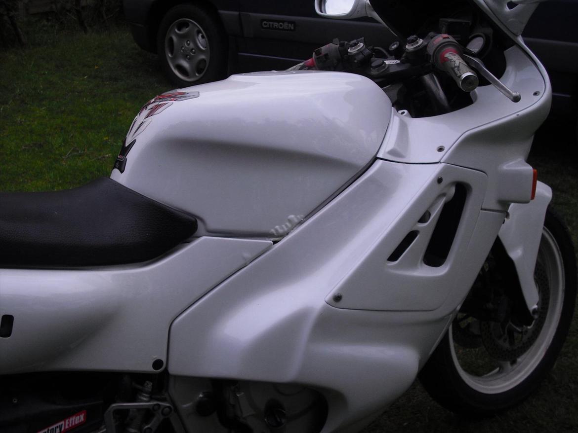 Honda CBR600 Hurricane PC19 billede 5