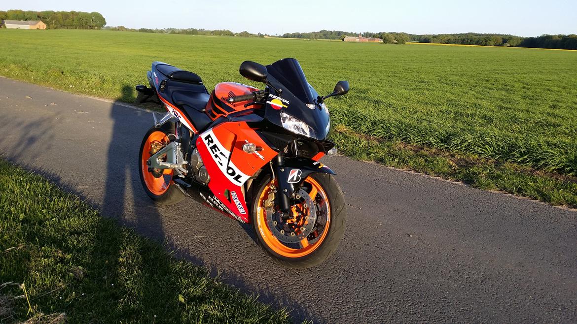 Honda CBR 600 RR  billede 3