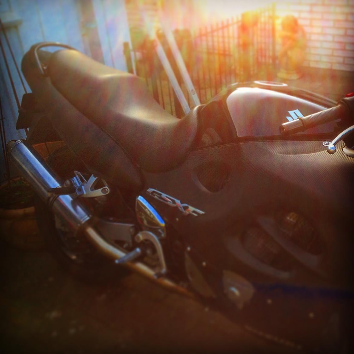 Suzuki GSX600F (Færdigt projekt) billede 3