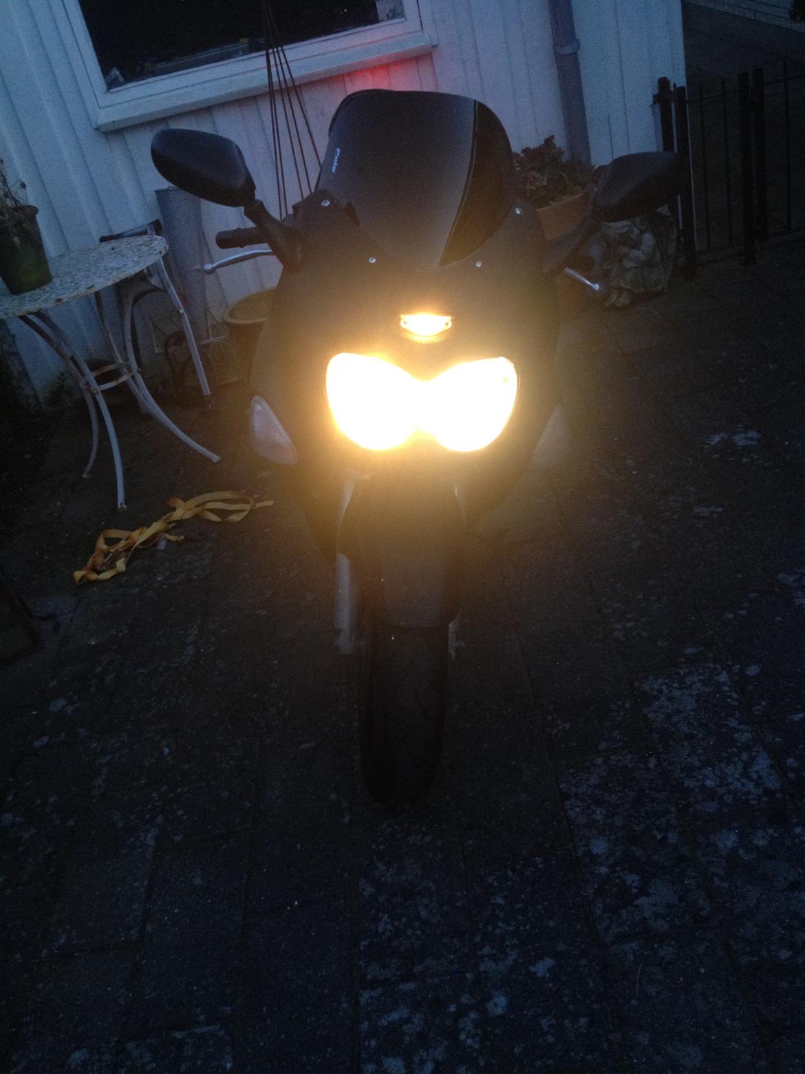 Suzuki GSX600F (Færdigt projekt) billede 10