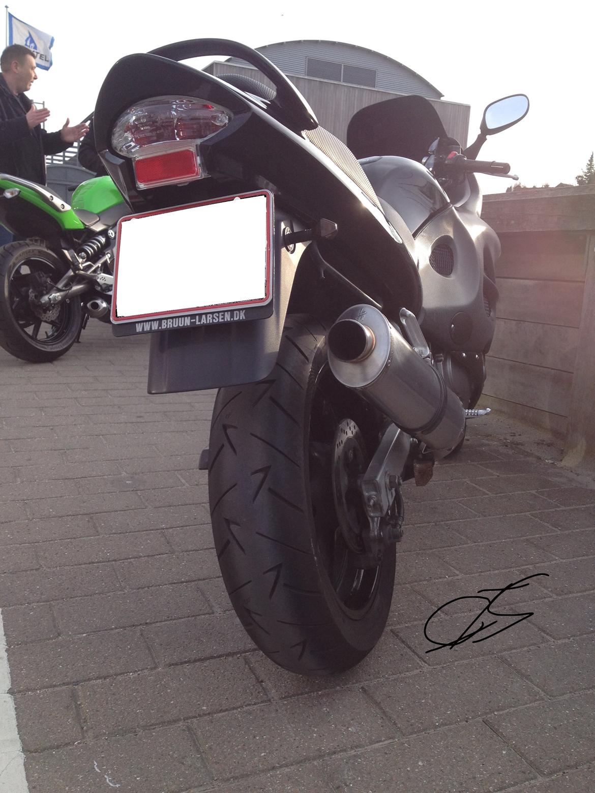 Suzuki GSX600F (Færdigt projekt) billede 12