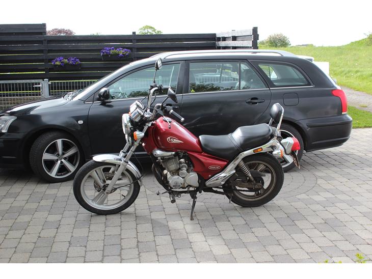Daelim VS 125 Evolution  billede 1