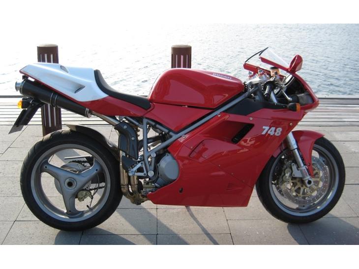 Ducati 748 (solgt) billede 1