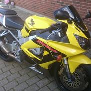 Honda cbr 929 rr