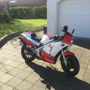 Yamaha Rd500