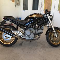 Ducati Monster 900 Dark ie