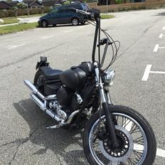 Yamaha XVS 650 Dragstar