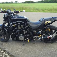Yamaha Vmax