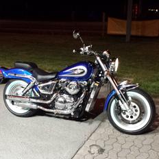 Suzuki VZ800 Marauder