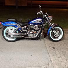 Suzuki VZ800 Marauder