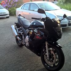Suzuki gsx 650 f 