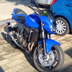Kawasaki z750