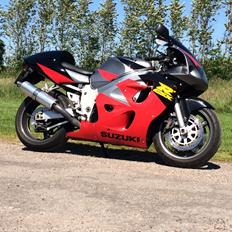 Suzuki GSXR 600 SRAD