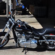 Harley Davidson FXDC - Super Glide Custom.