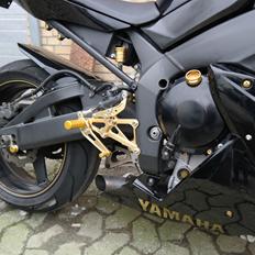 Yamaha R1