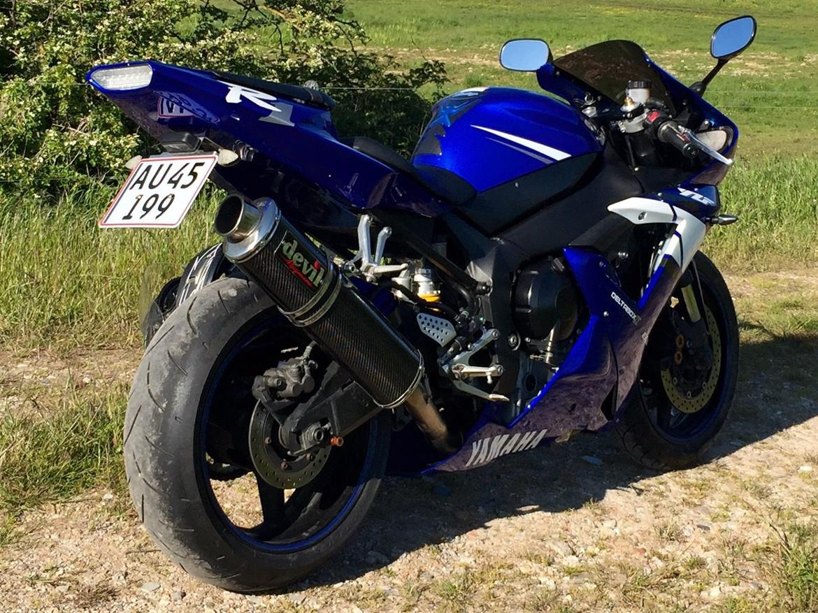 Yamaha YZF-R1 billede 15