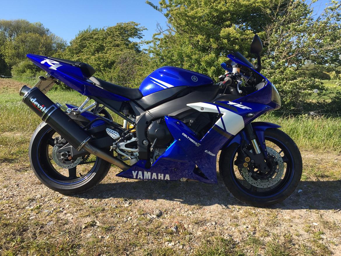 Yamaha YZF-R1 billede 14