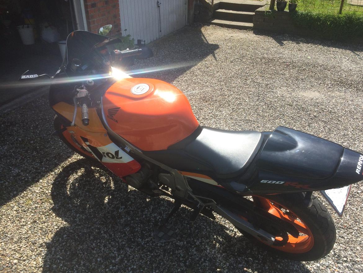 Honda CBR 600 billede 17