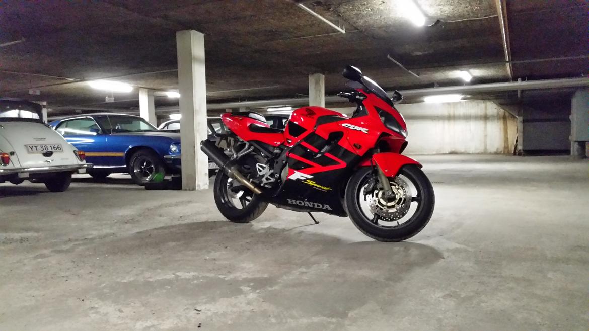 Honda CBR 600 FS billede 3