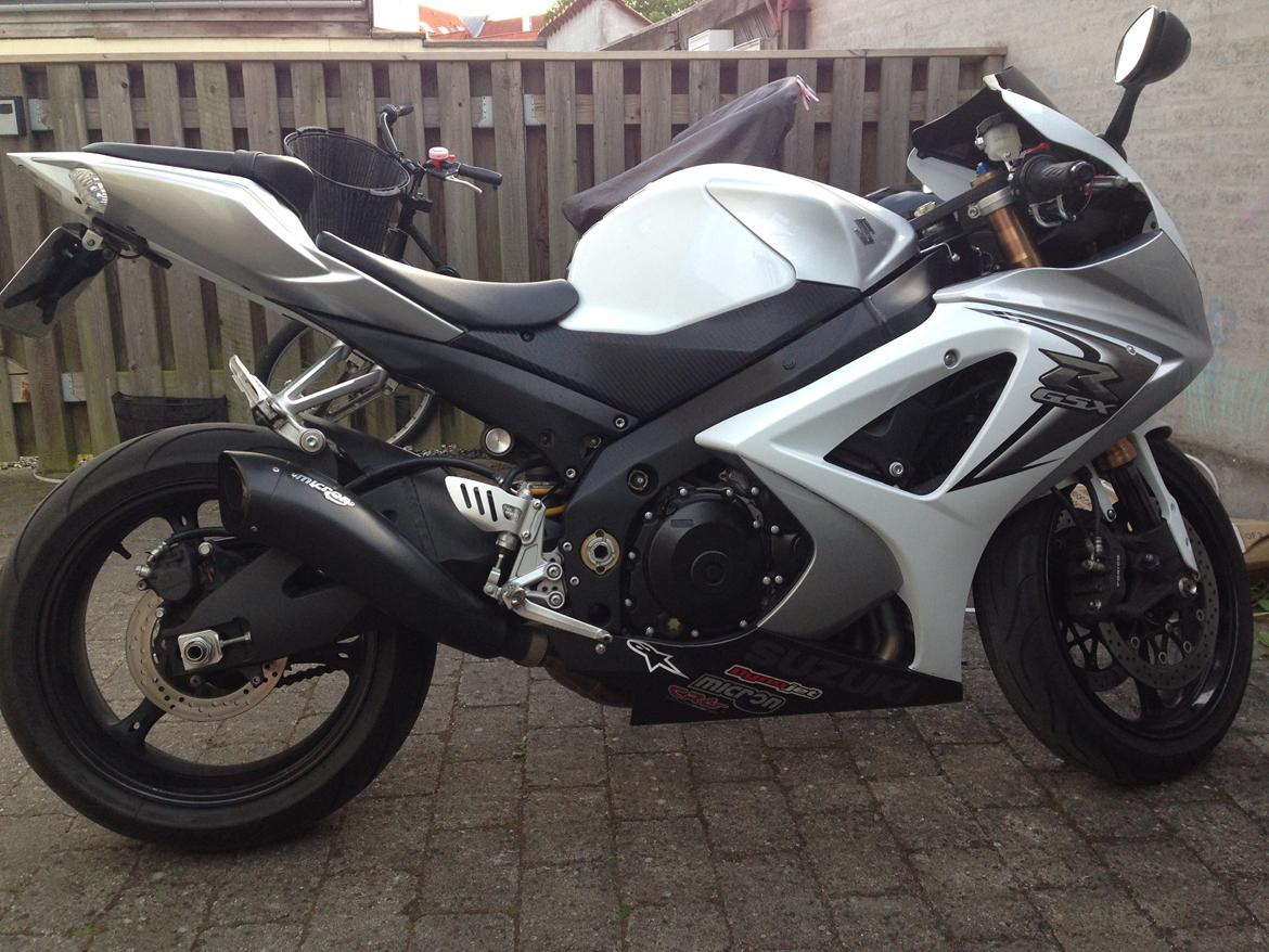 Suzuki GSXR 1000 K8 billede 10