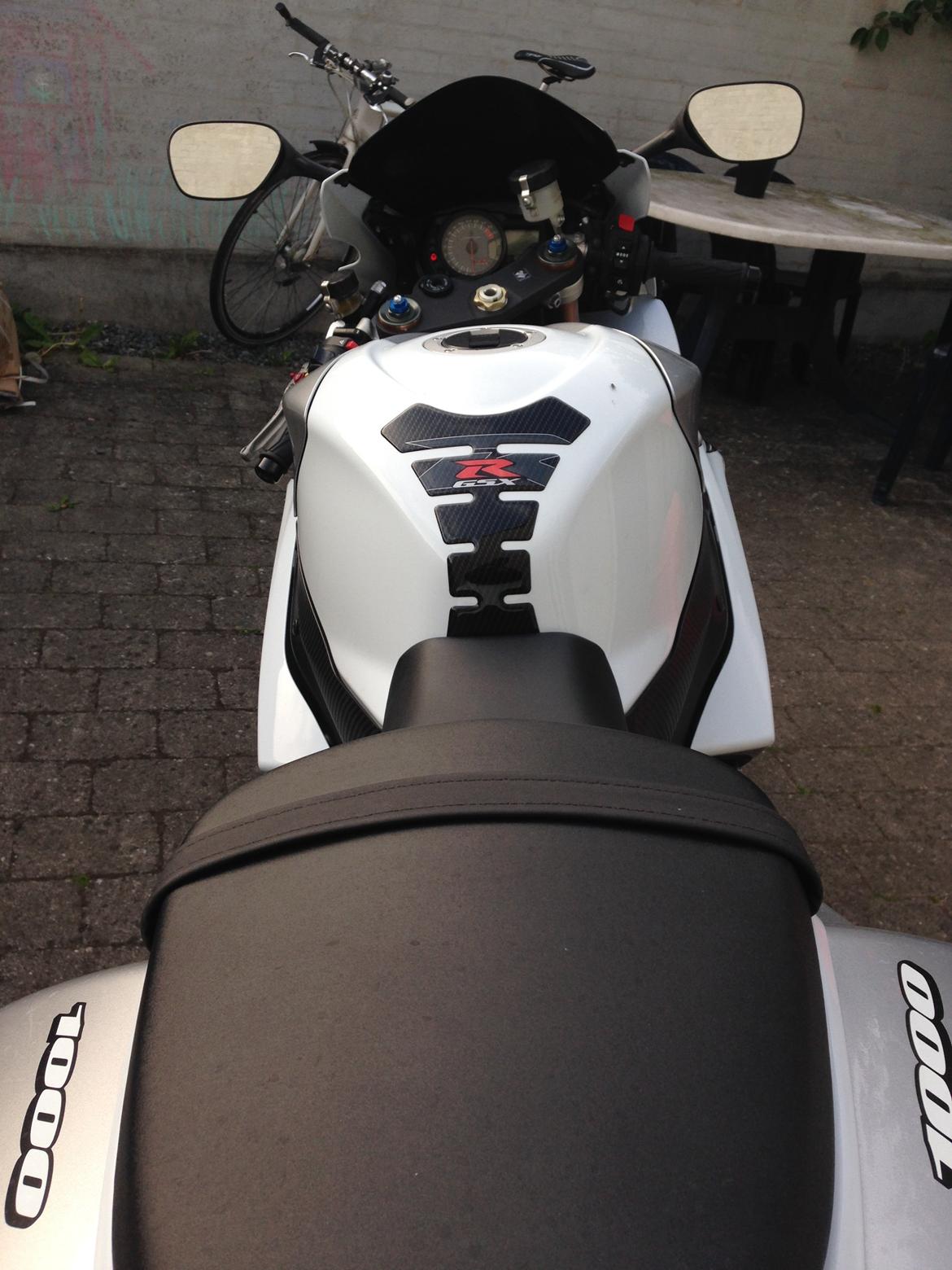 Suzuki GSXR 1000 K8 billede 13