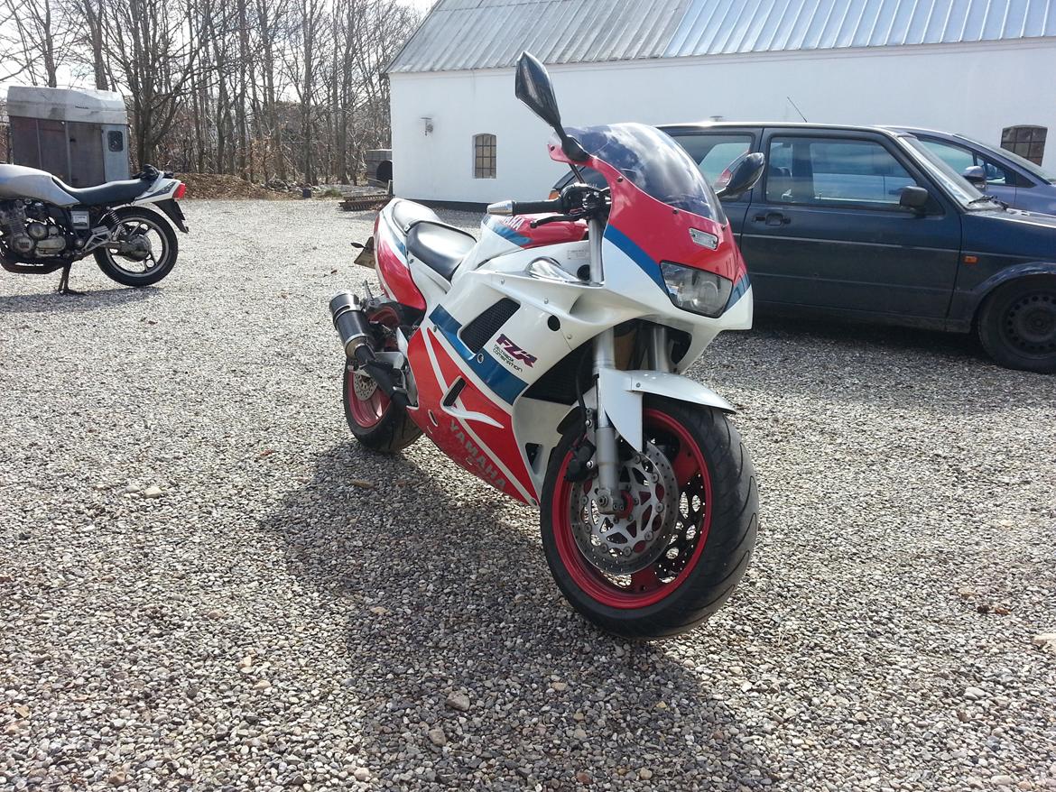 Yamaha FZR1000 billede 7