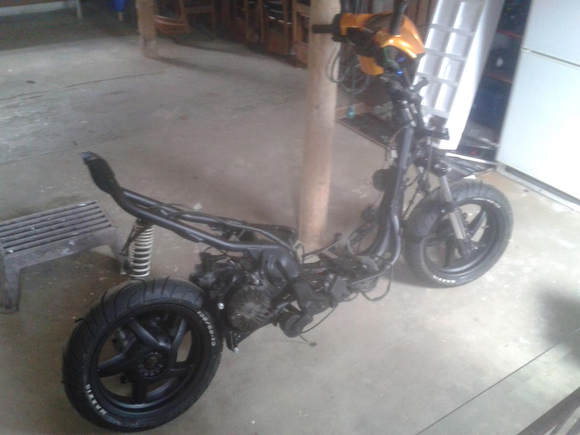 Aprilia sr 125 billede 11