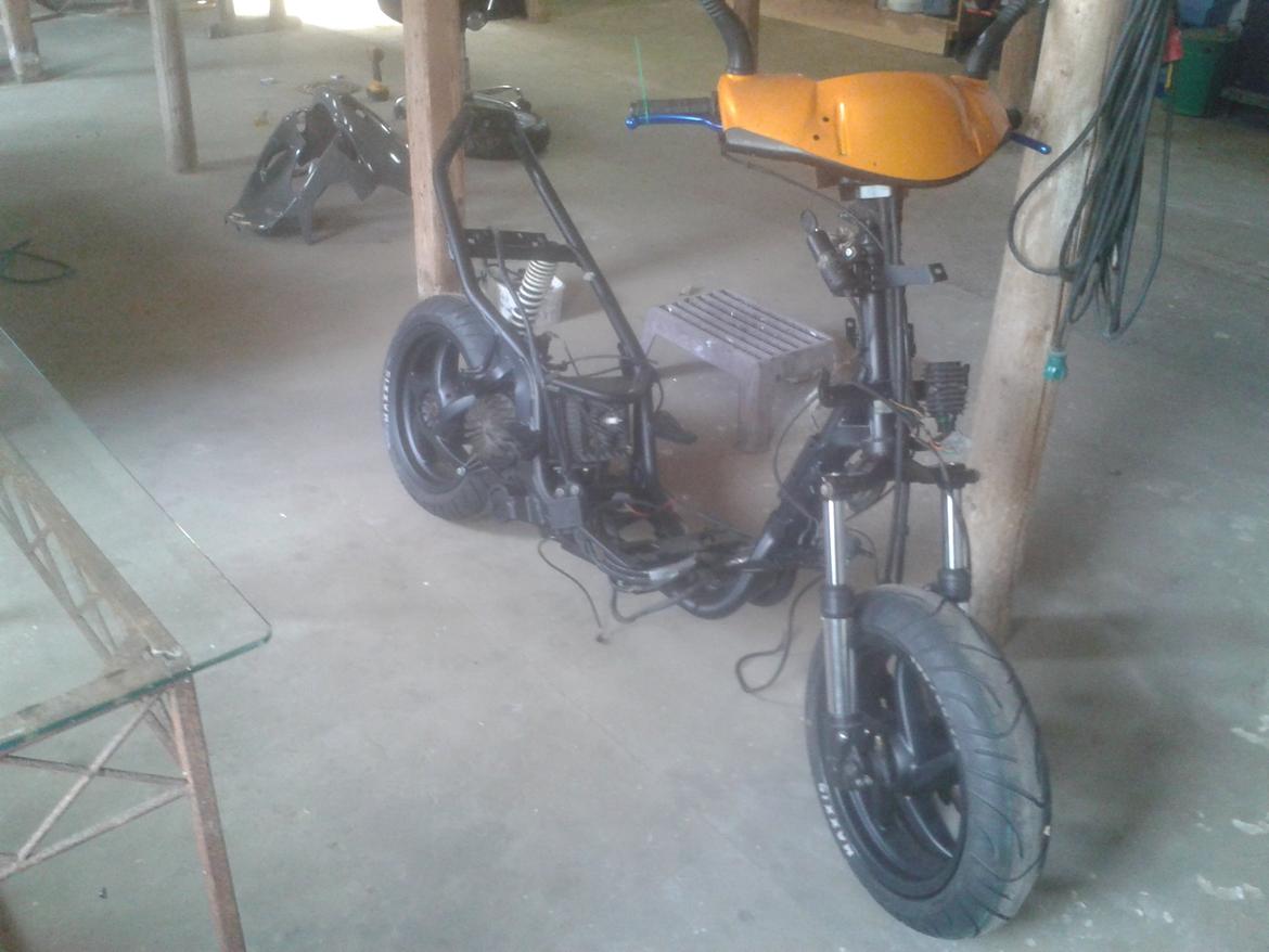 Aprilia sr 125 billede 16