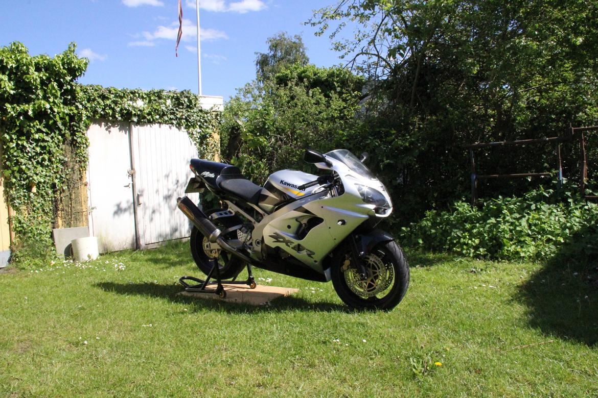 Kawasaki ZX-9R billede 6