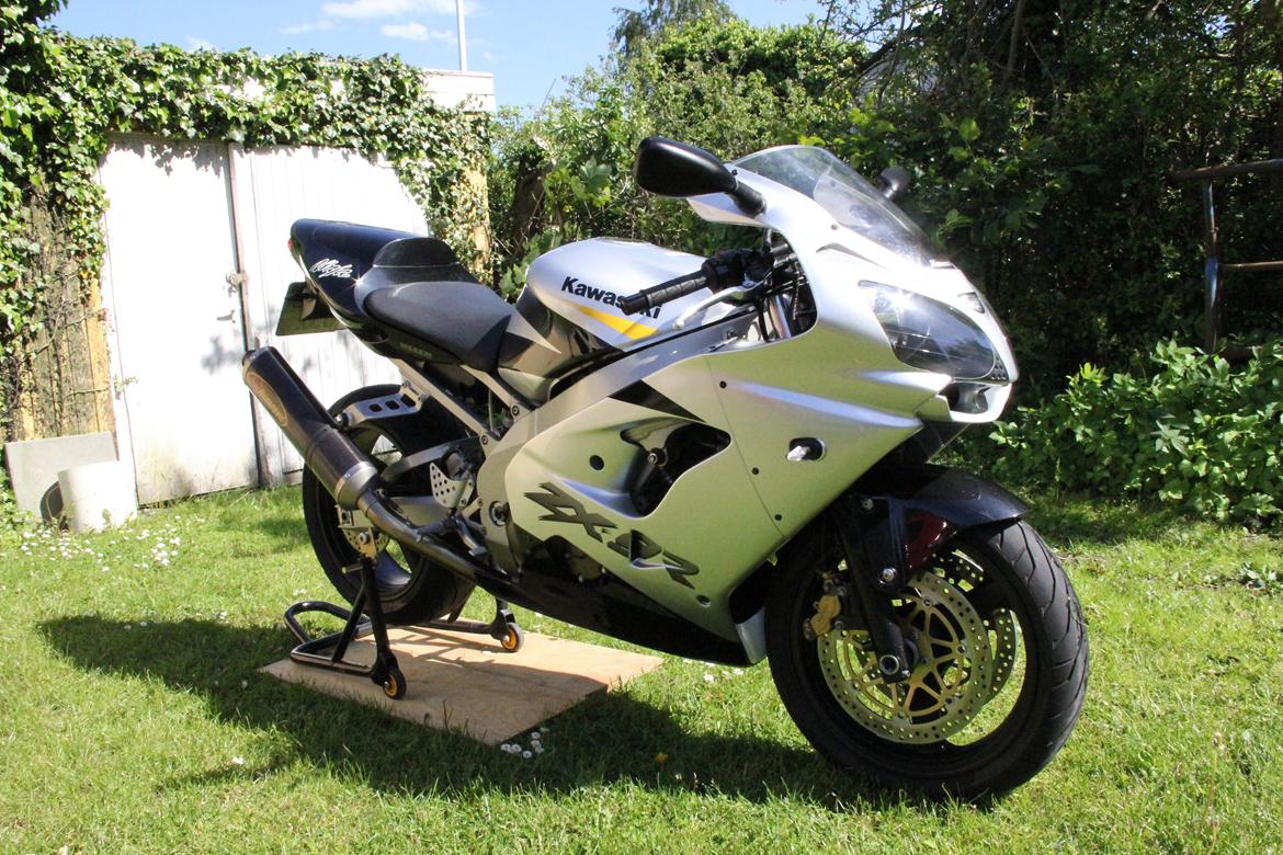 Kawasaki ZX-9R billede 7