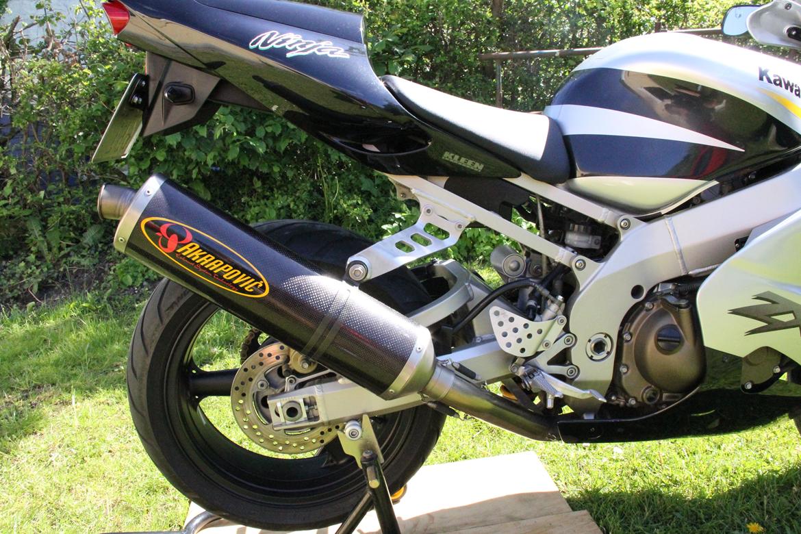 Kawasaki ZX-9R billede 12